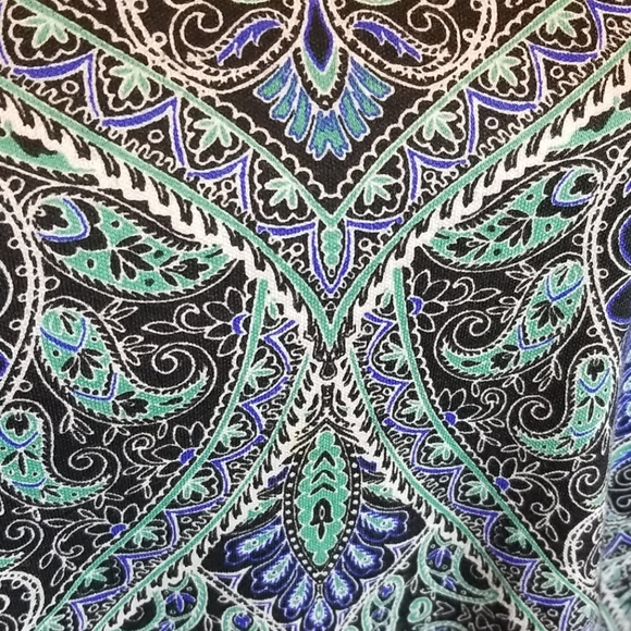 Long sleeve V neck shirt - Picture 2 of 3